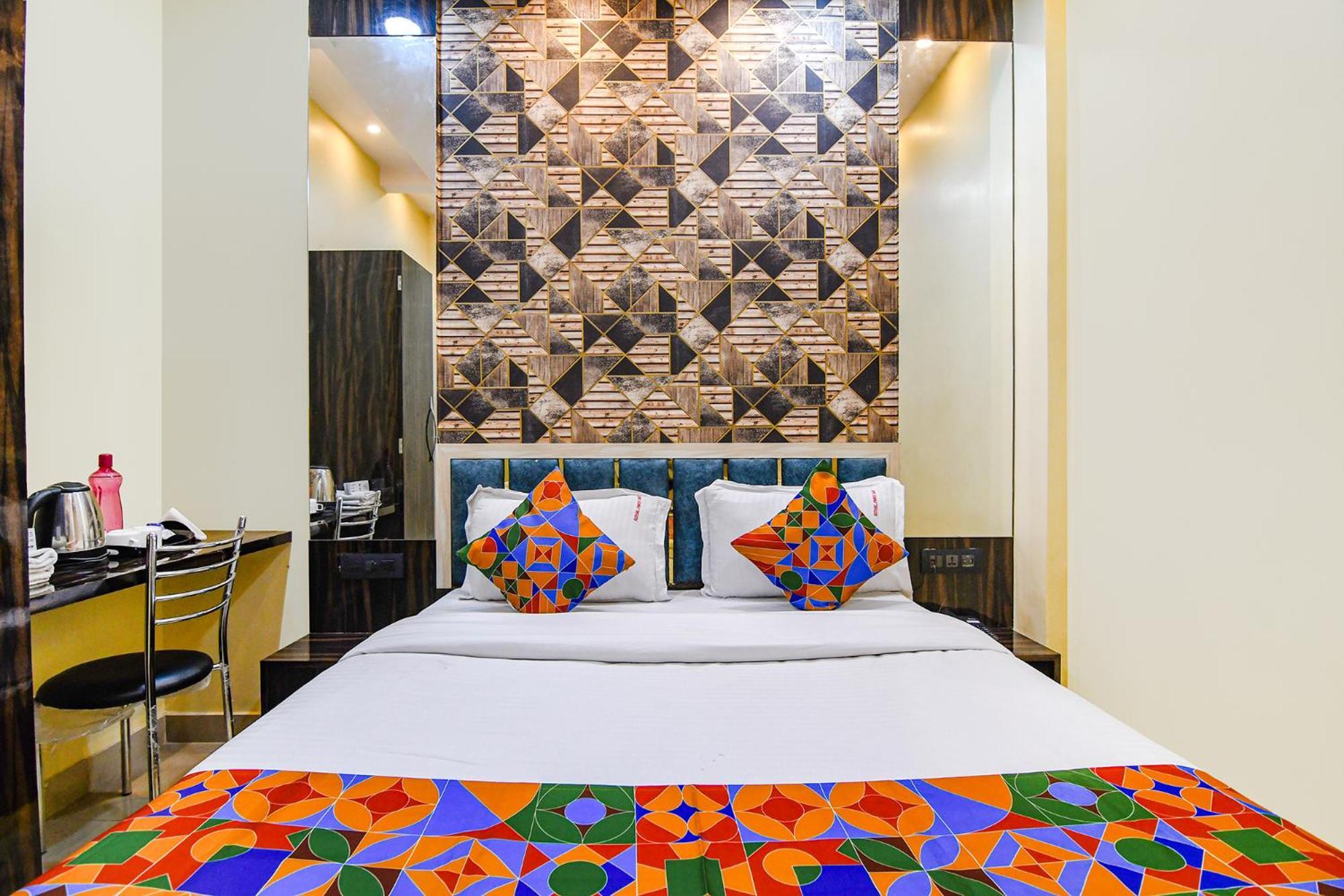 Fabhotel Royal Park Inn - Nr Eden Garden Stadium 加尔各答 外观 照片