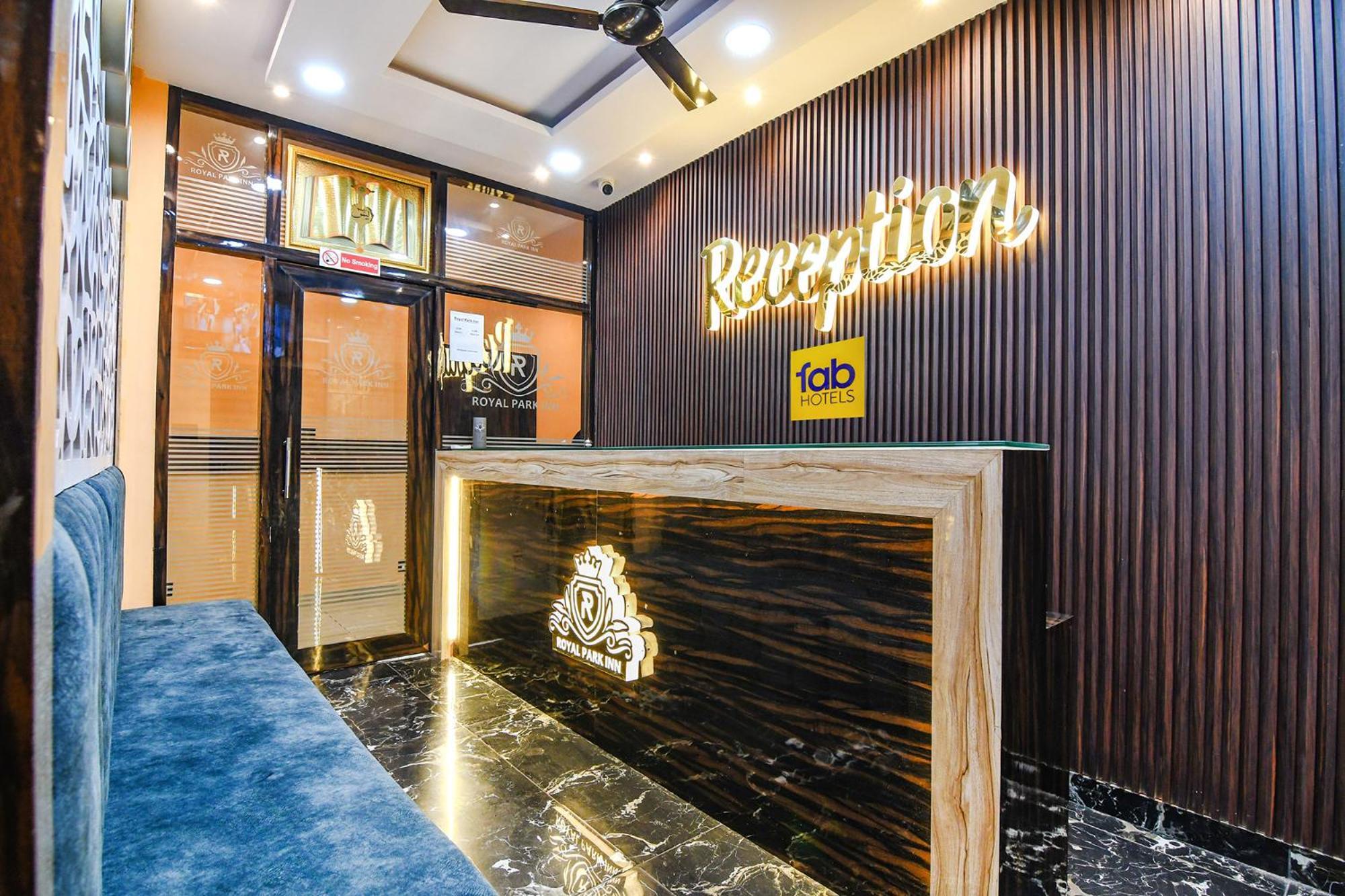 Fabhotel Royal Park Inn - Nr Eden Garden Stadium 加尔各答 外观 照片